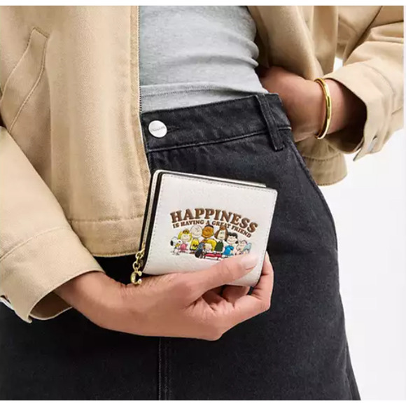 Coach X Peanuts Snap Wallet In Leather/Gold/Chalk Multi CBN36 NWT - Picture 5 of 5